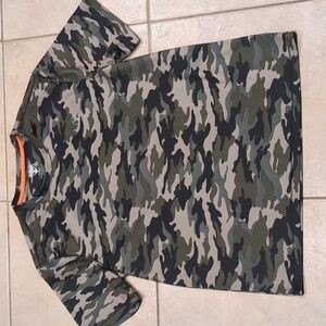 Southern Legends Camo Hunting Shirt Size Medium